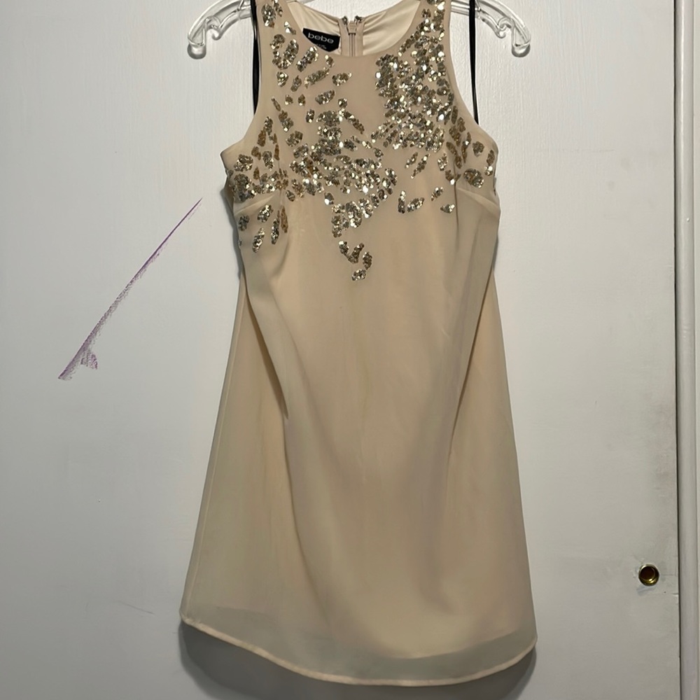 Bebe dress